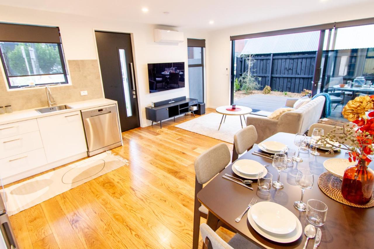2 Bed Paradise Near Hagley Park Apartment Christchurch Exterior photo